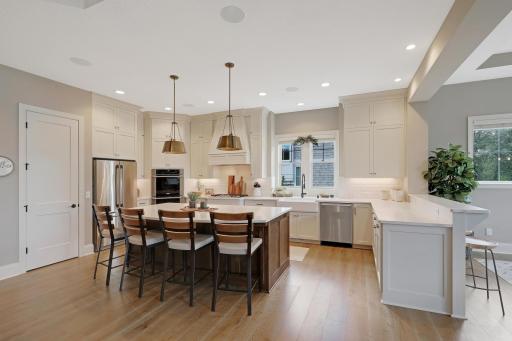 3788 Woodland Cove Parkway, Excelsior, MN 55331
