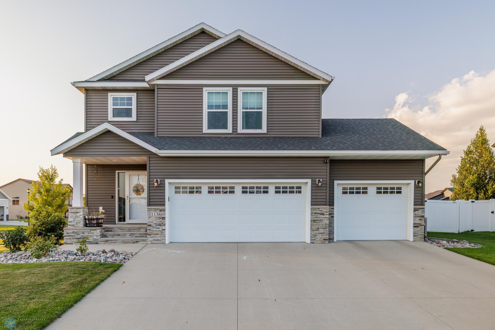 Amdak__1136 26th Ave W West Fargo ND_EXTERIOR_0004.jpg