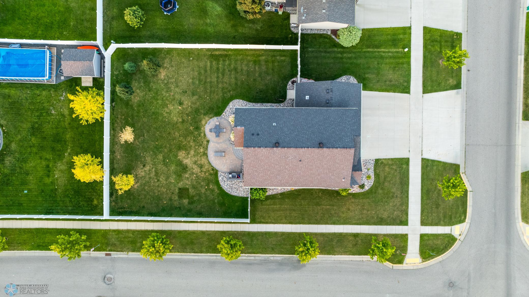 Amdak__1136 26th Ave W West Fargo ND_EXTERIOR_0014.jpg