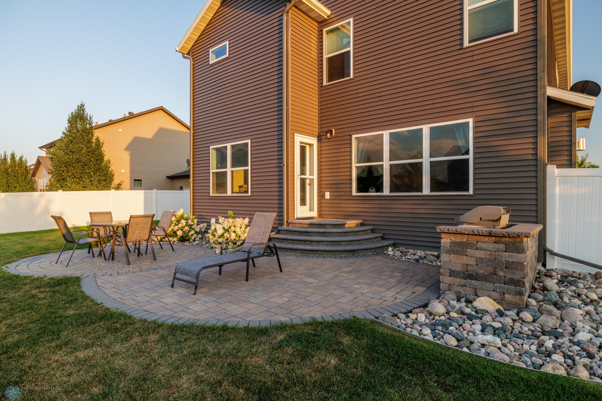 Amdak__1136 26th Ave W West Fargo ND_EXTERIOR_0009.jpg