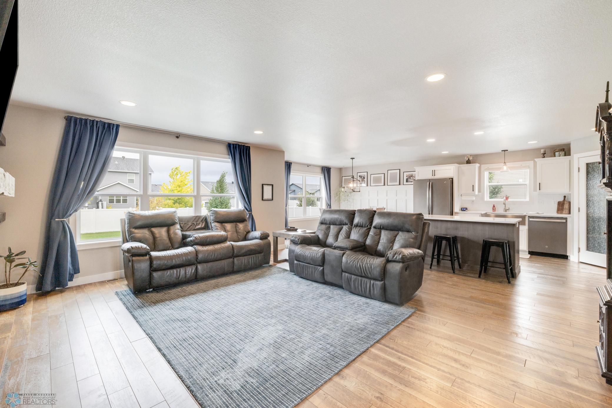 Amdak__1136 26th Ave W West Fargo ND_INTERIOR_0039.jpg