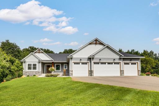 4247 228th Avenue NW, Oak Grove, MN 55303
