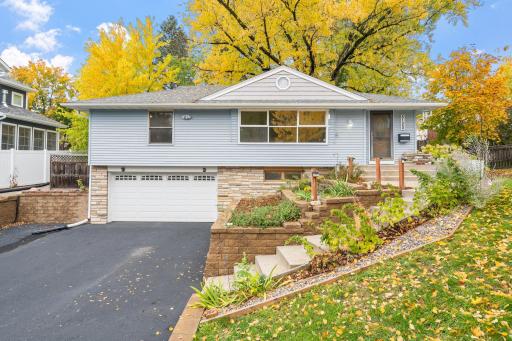 5120 W 60th Street, Edina, MN 55436