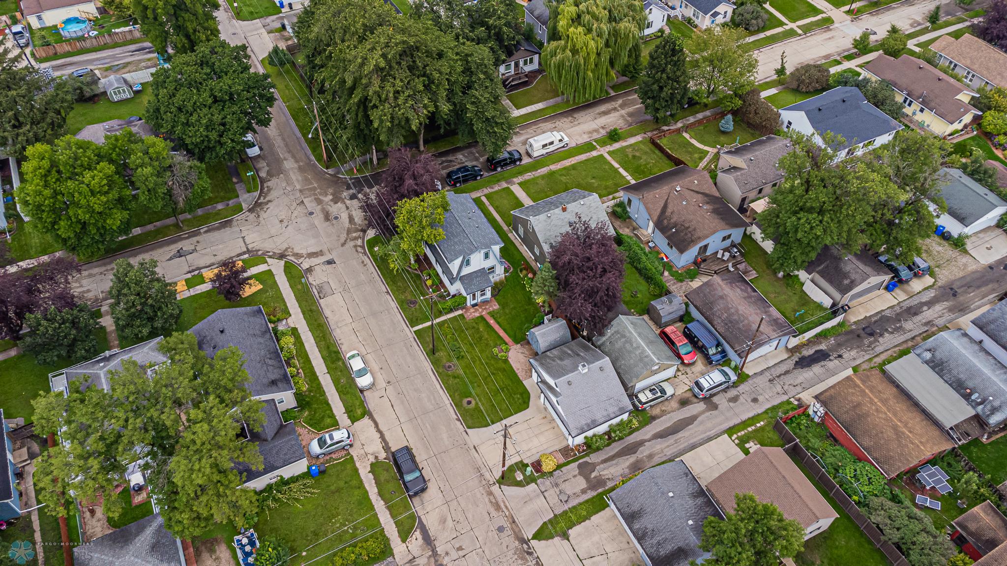 Arial view of home and yard