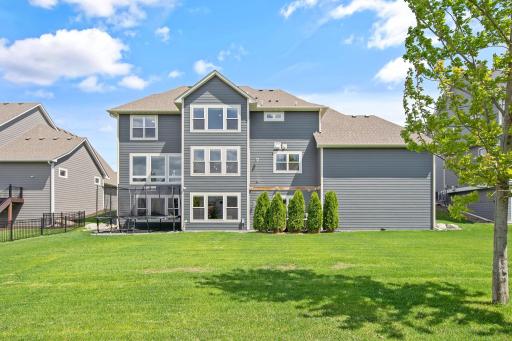5675 Zanzibar Lane N, Plymouth, MN 55446