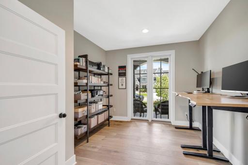 5675 Zanzibar Lane N, Plymouth, MN 55446