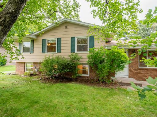 183 Muriel Boulevard, West Saint Paul, MN 55118
