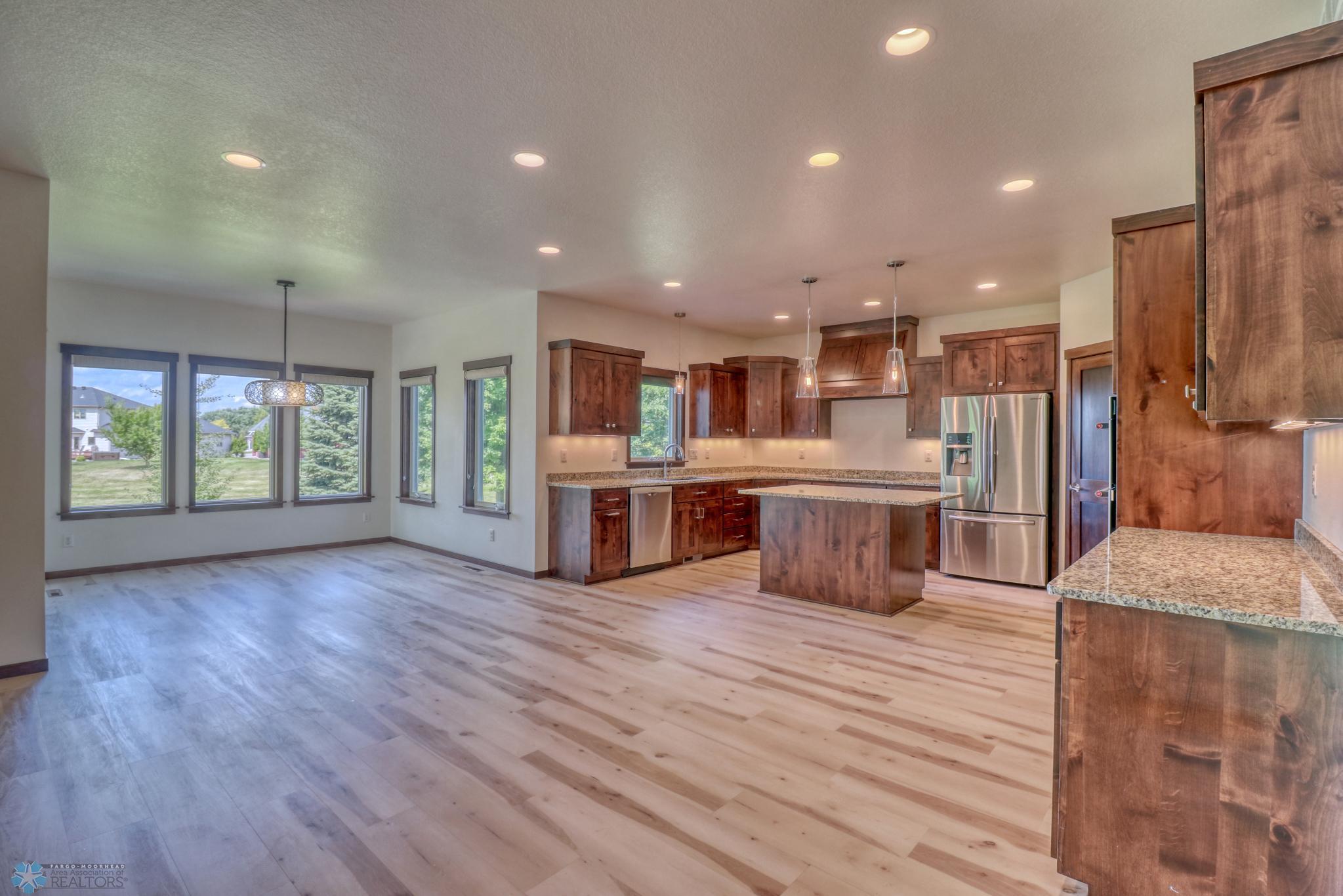Kitchen1_10.jpg