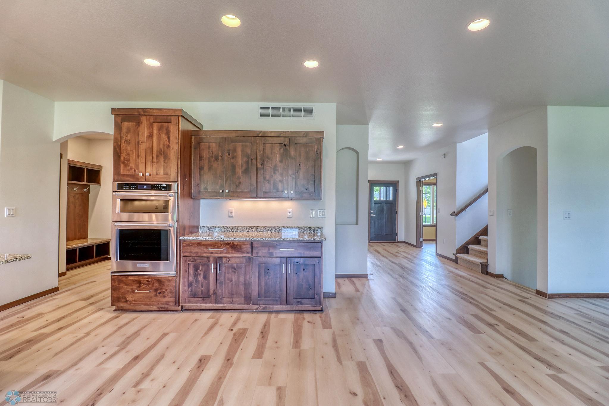 Kitchen1_4.jpg