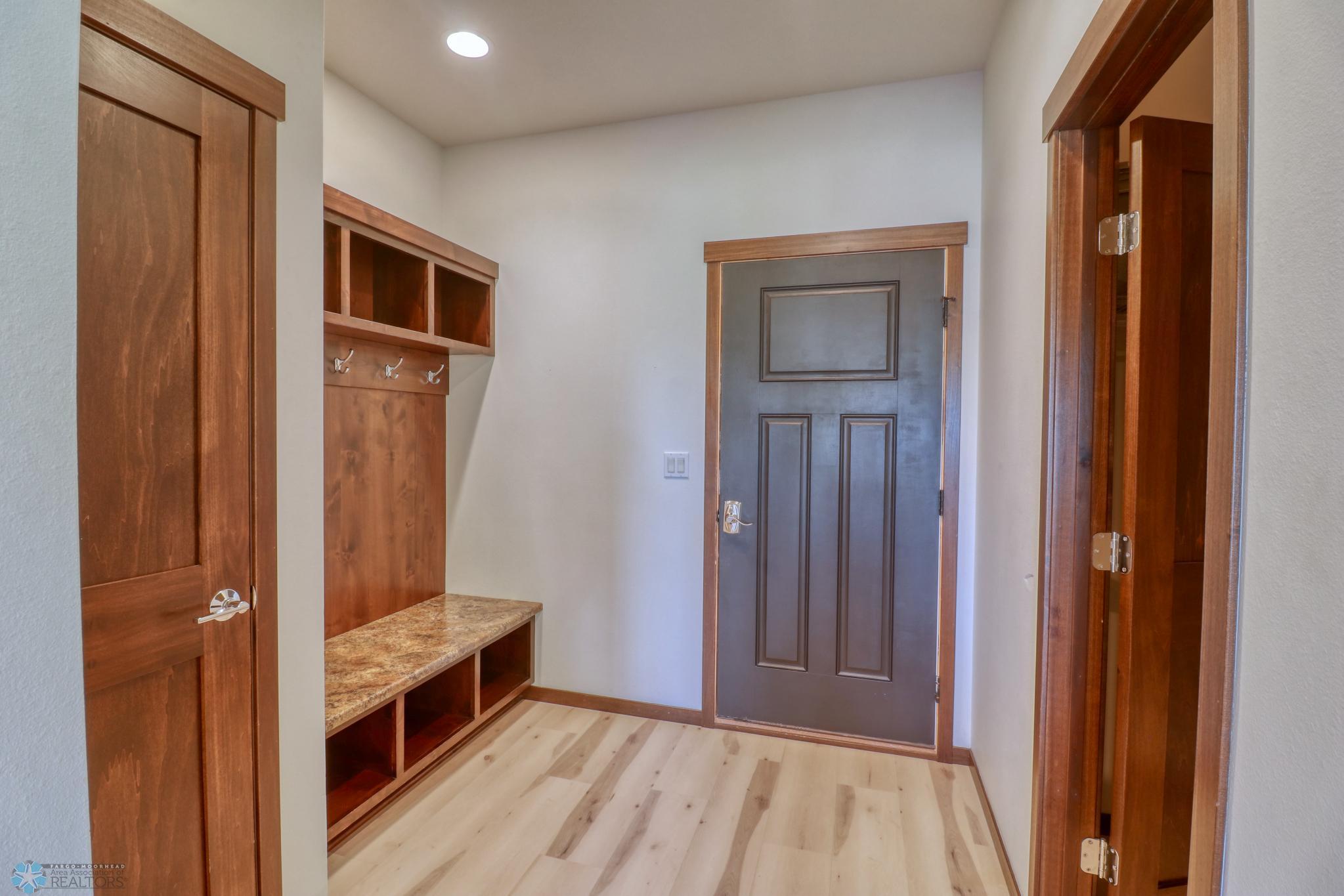 Mudroom1_1.jpg