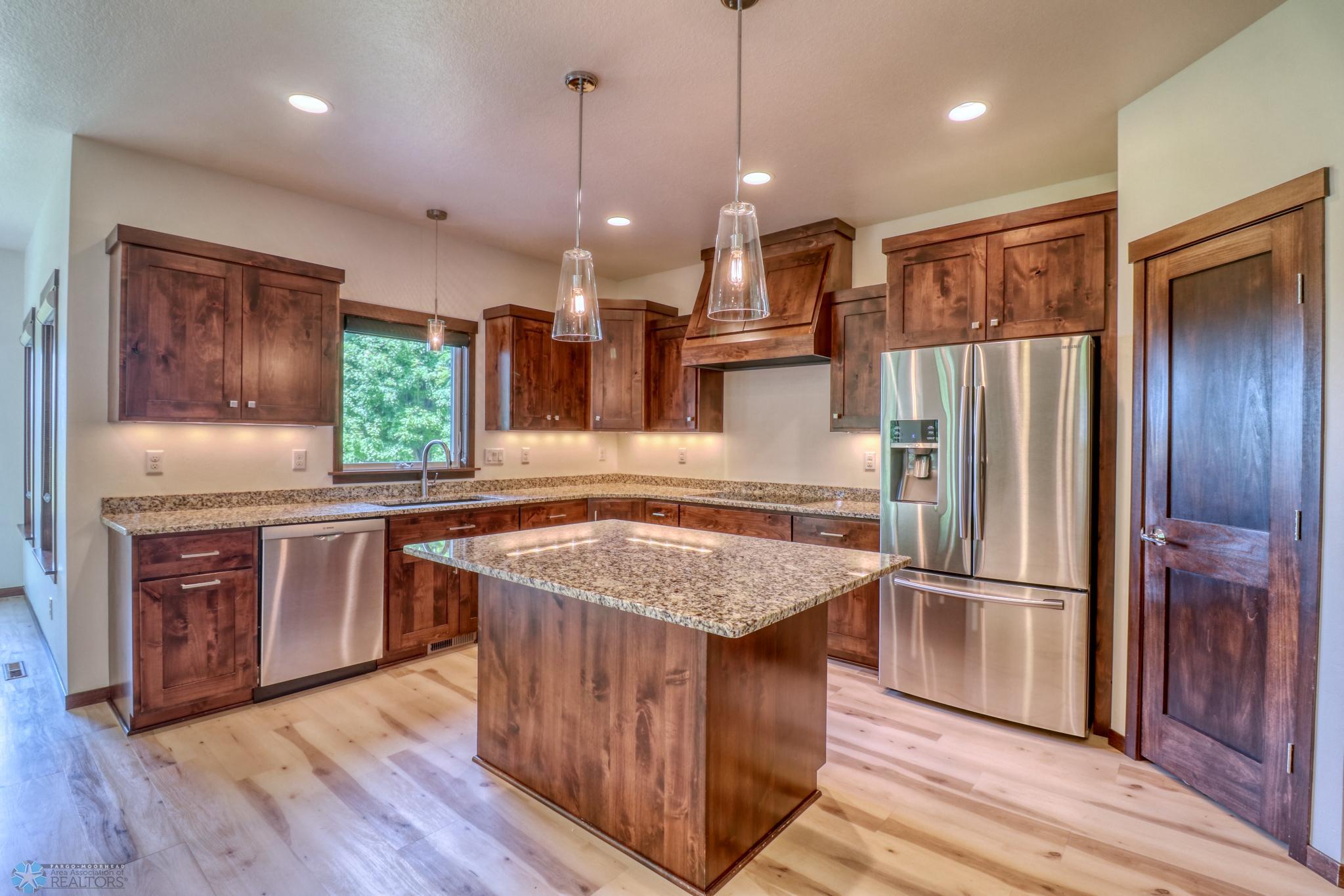 Kitchen1_5.jpg