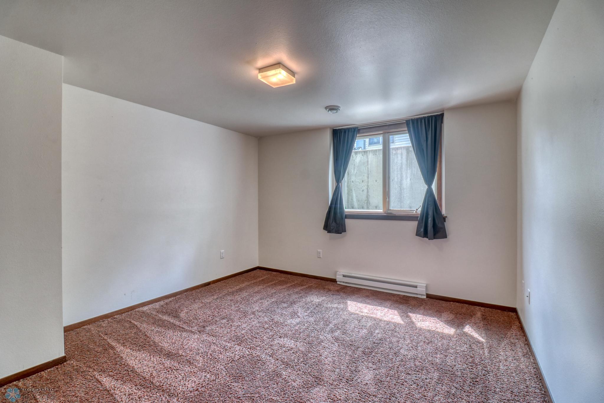 Basement Bedroom1_1.jpg