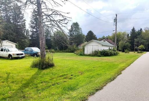 10 5th Avenue SW, Cook, MN 55723