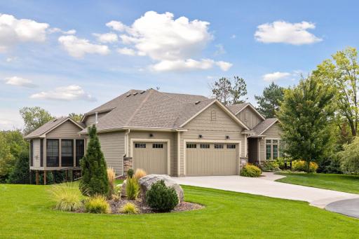 1440 Queensland Lane N, Minneapolis, MN 55447