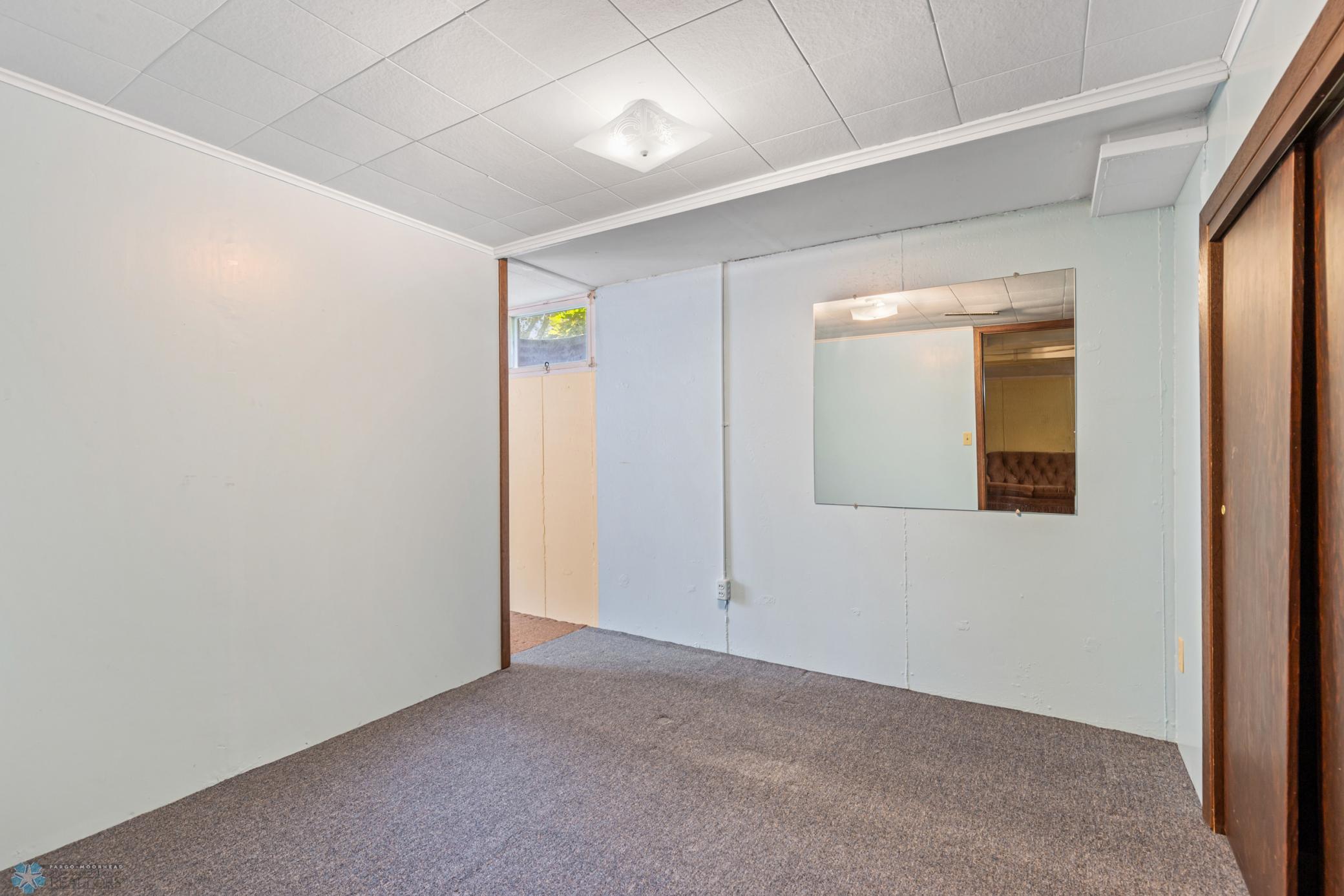 Basement Bedroom #4