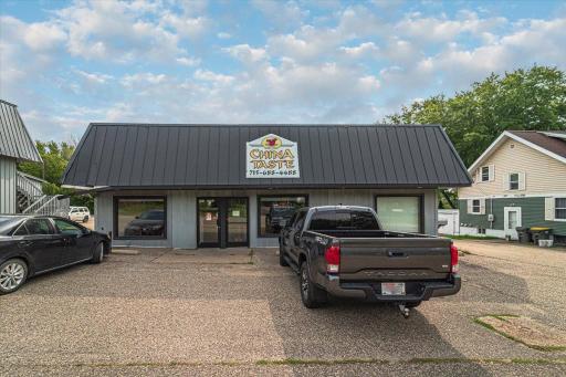 590 10th Avenue, Baldwin, WI 54002
