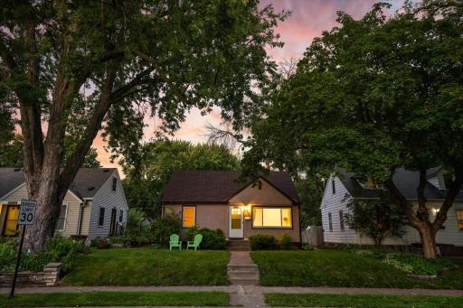 2604 Zenith Avenue N, Minneapolis, MN 55422