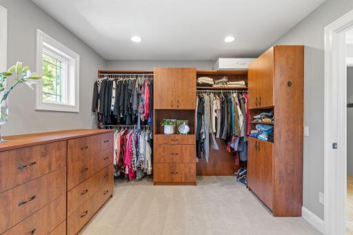8855 Legends Club Drive, Prior Lake, MN 55372
