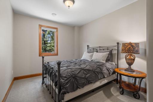 8855 Legends Club Drive, Prior Lake, MN 55372