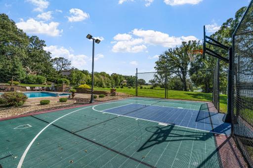 8855 Legends Club Drive, Prior Lake, MN 55372