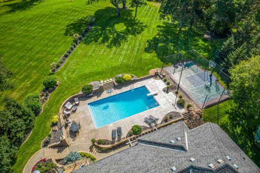 8855 Legends Club Drive, Prior Lake, MN 55372