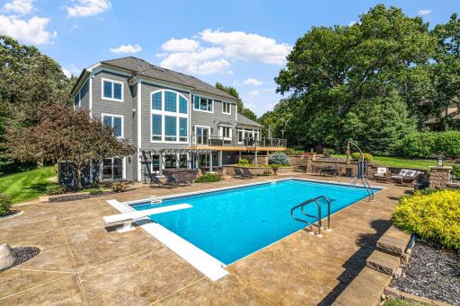 8855 Legends Club Drive, Prior Lake, MN 55372
