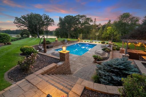 8855 Legends Club Drive, Prior Lake, MN 55372