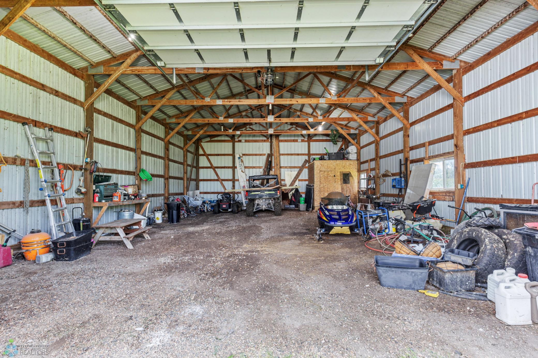 32 x 48 Shop