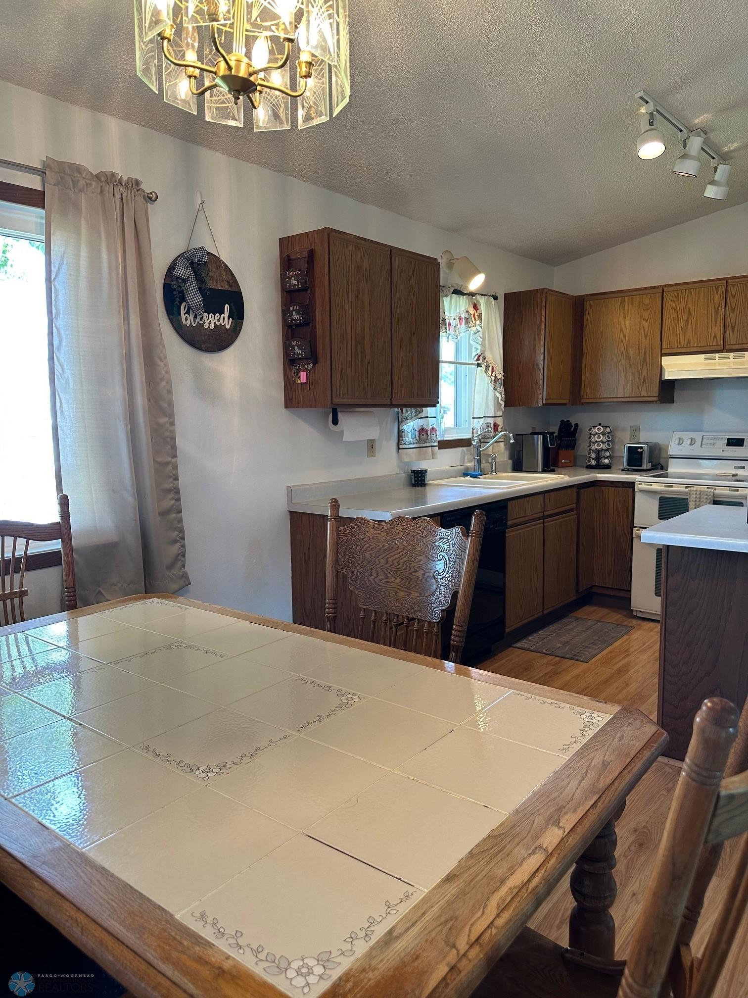 Kitchen Dining