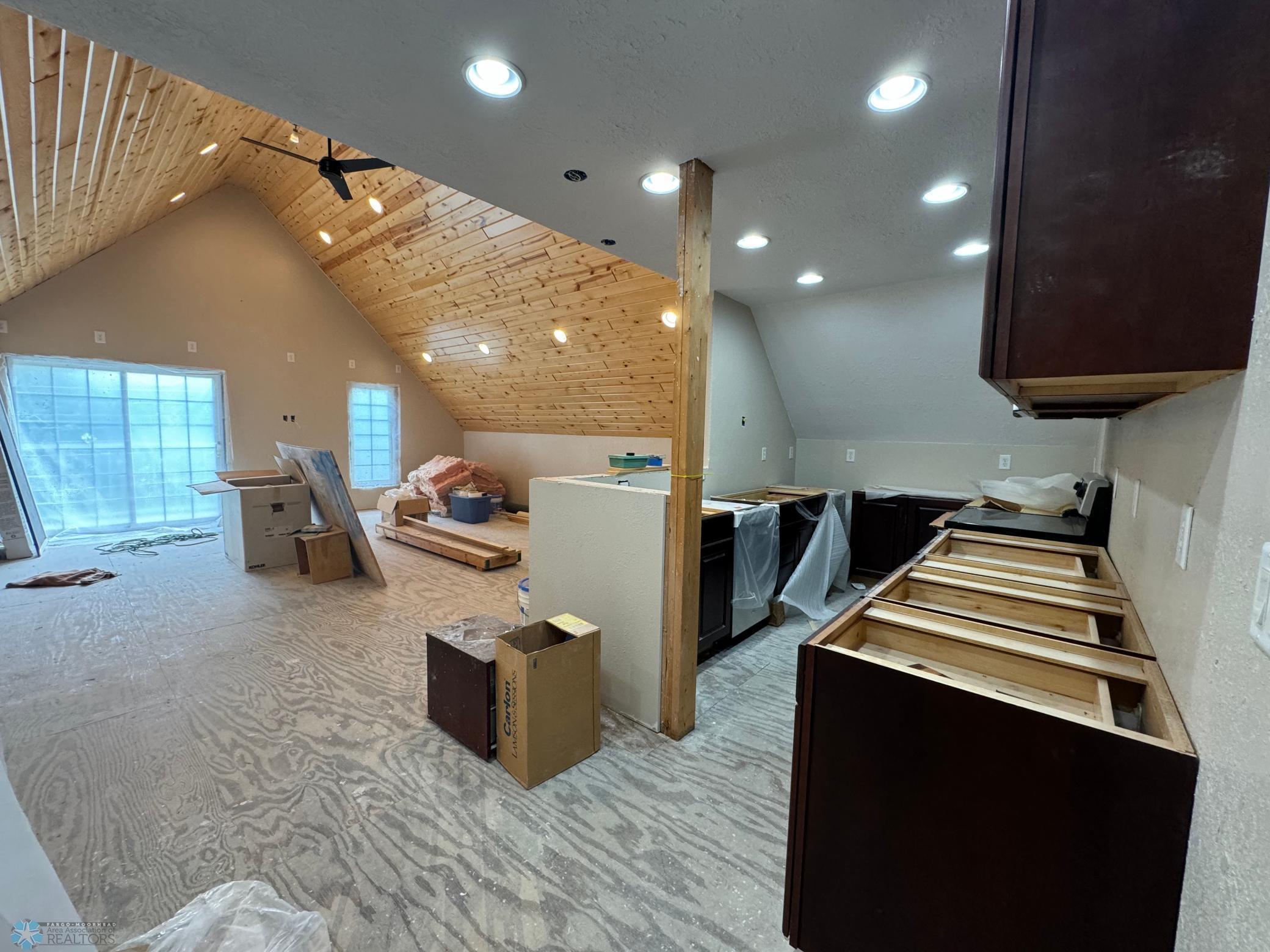 Upstairs 2nd Kitchen (or full wet bar/kitchenette) and great room