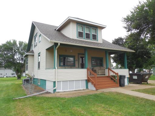 109 N Drake Avenue, Rushmore, MN 56168