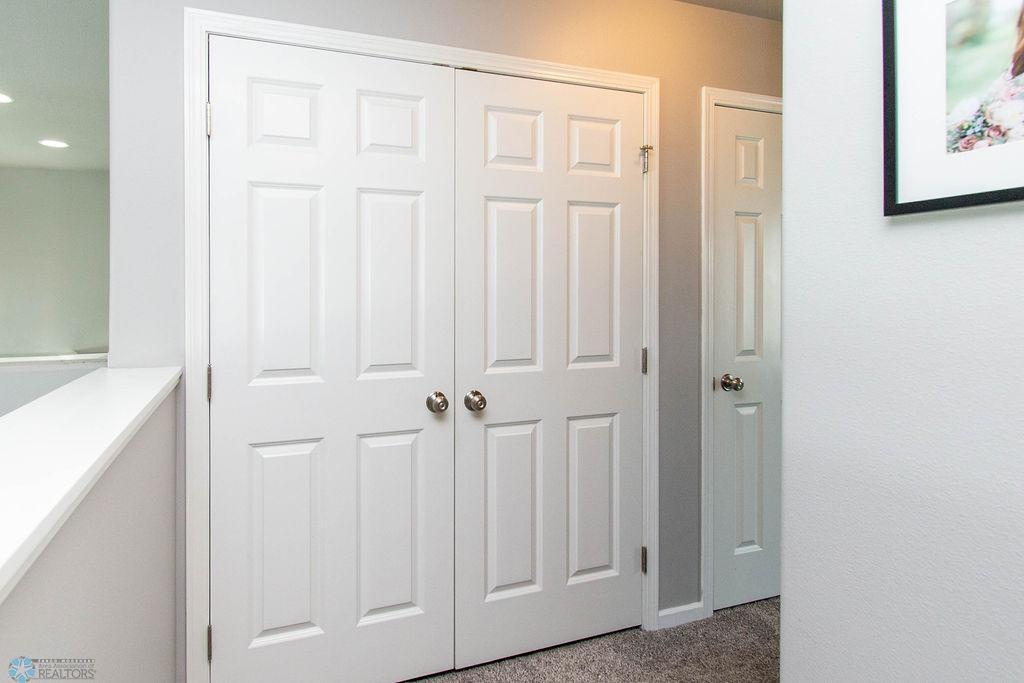 Laundry-Upper Level