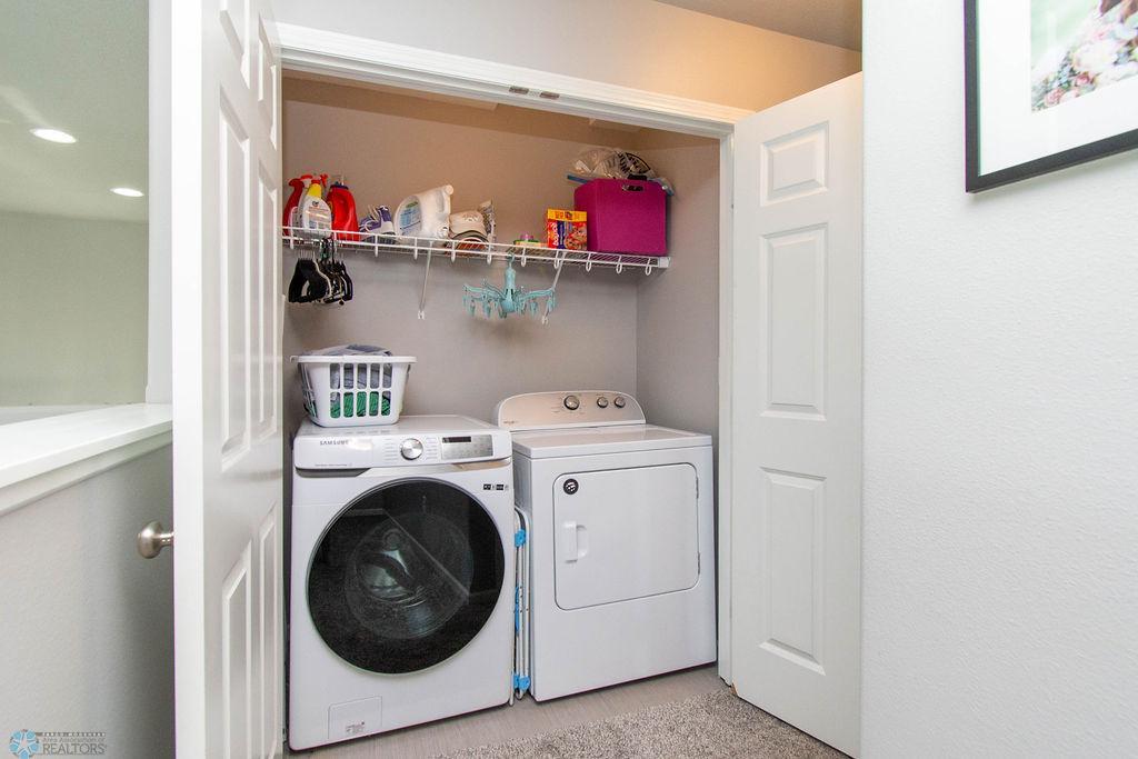 Laundry-Upper Level