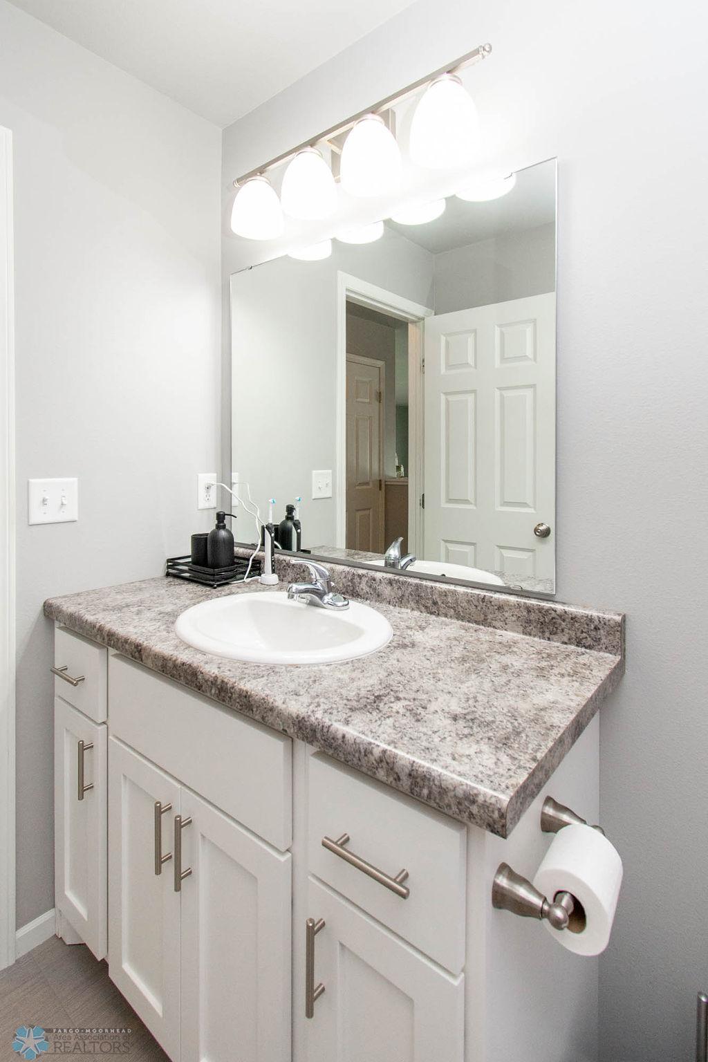 Bathroom 2- Full Bath