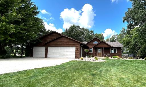 18019 Pelican Road, Albert Lea, MN 56007