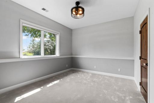 2935 Jonquil Trail N, Lake Elmo, MN 55042