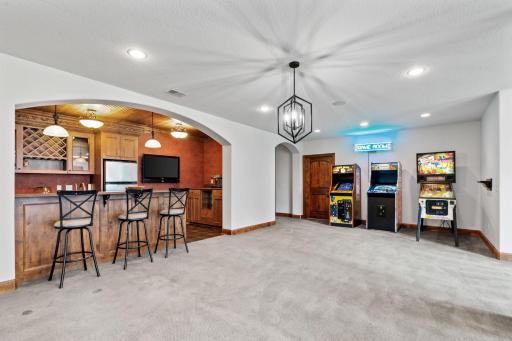 2935 Jonquil Trail N, Lake Elmo, MN 55042