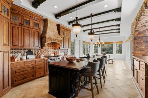 2935 Jonquil Trail N, Lake Elmo, MN 55042