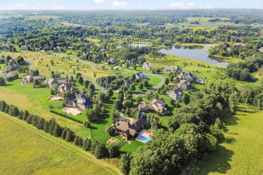 2935 Jonquil Trail N, Lake Elmo, MN 55042