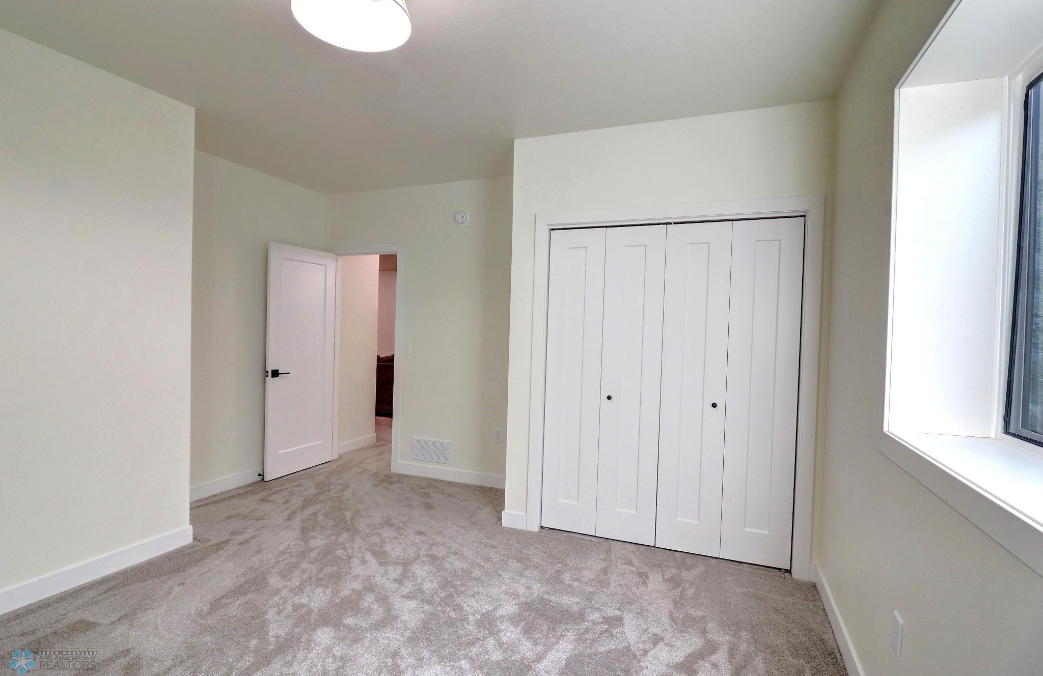 Basement Bedroom2_2.jpg