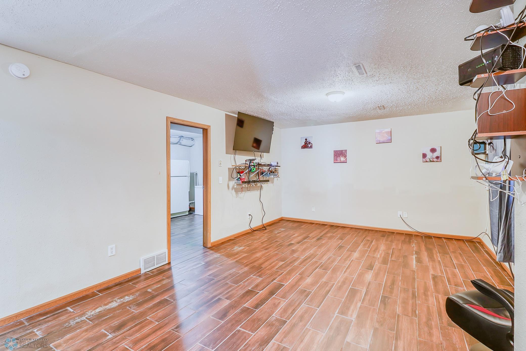 Basement_Family (2).jpg