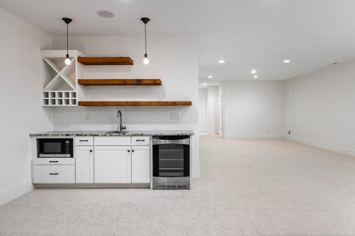 4208 Chowen Avenue S, Minneapolis, MN 55410