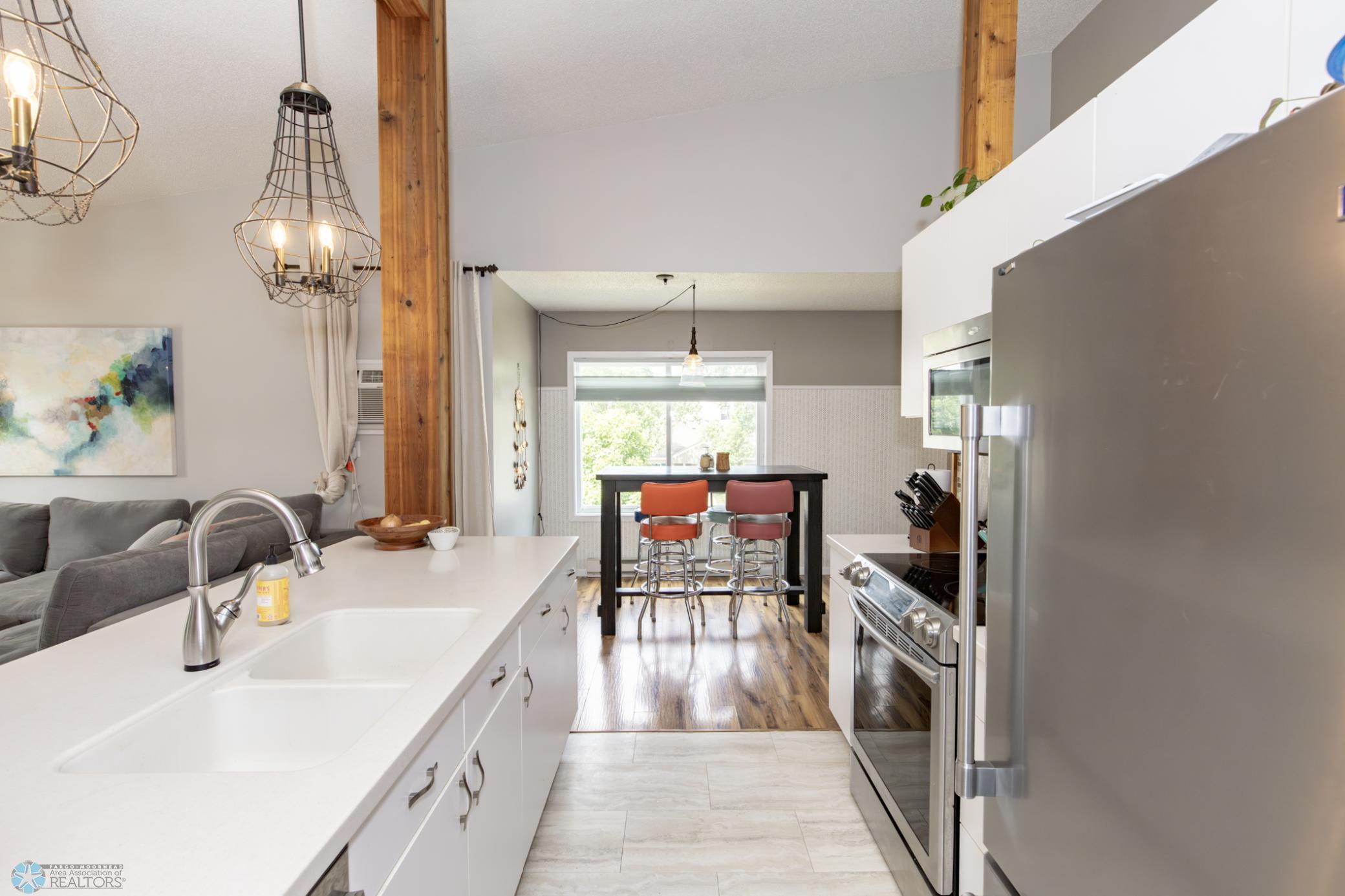 Kitchen / Dining