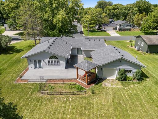 407 Columbus Avenue S, New Prague, MN 56071
