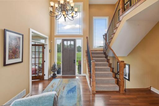 1005 Willow View Drive, Long Lake, MN 55356