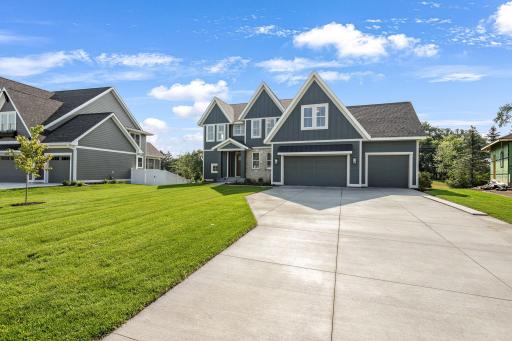 4010 Haven Woods Court, Eagan, MN 55123