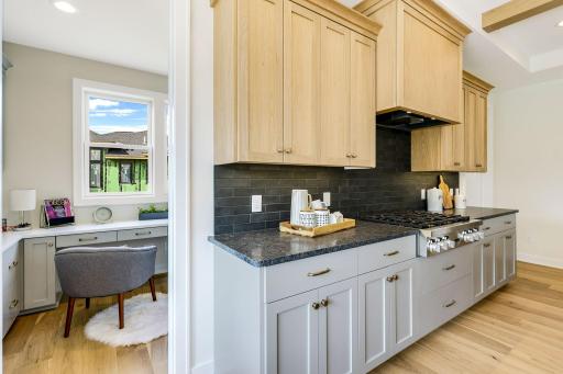 4010 Haven Woods Court, Eagan, MN 55123