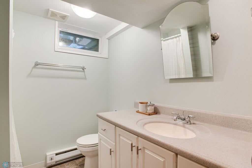 Basement 3rd 3/4 bath