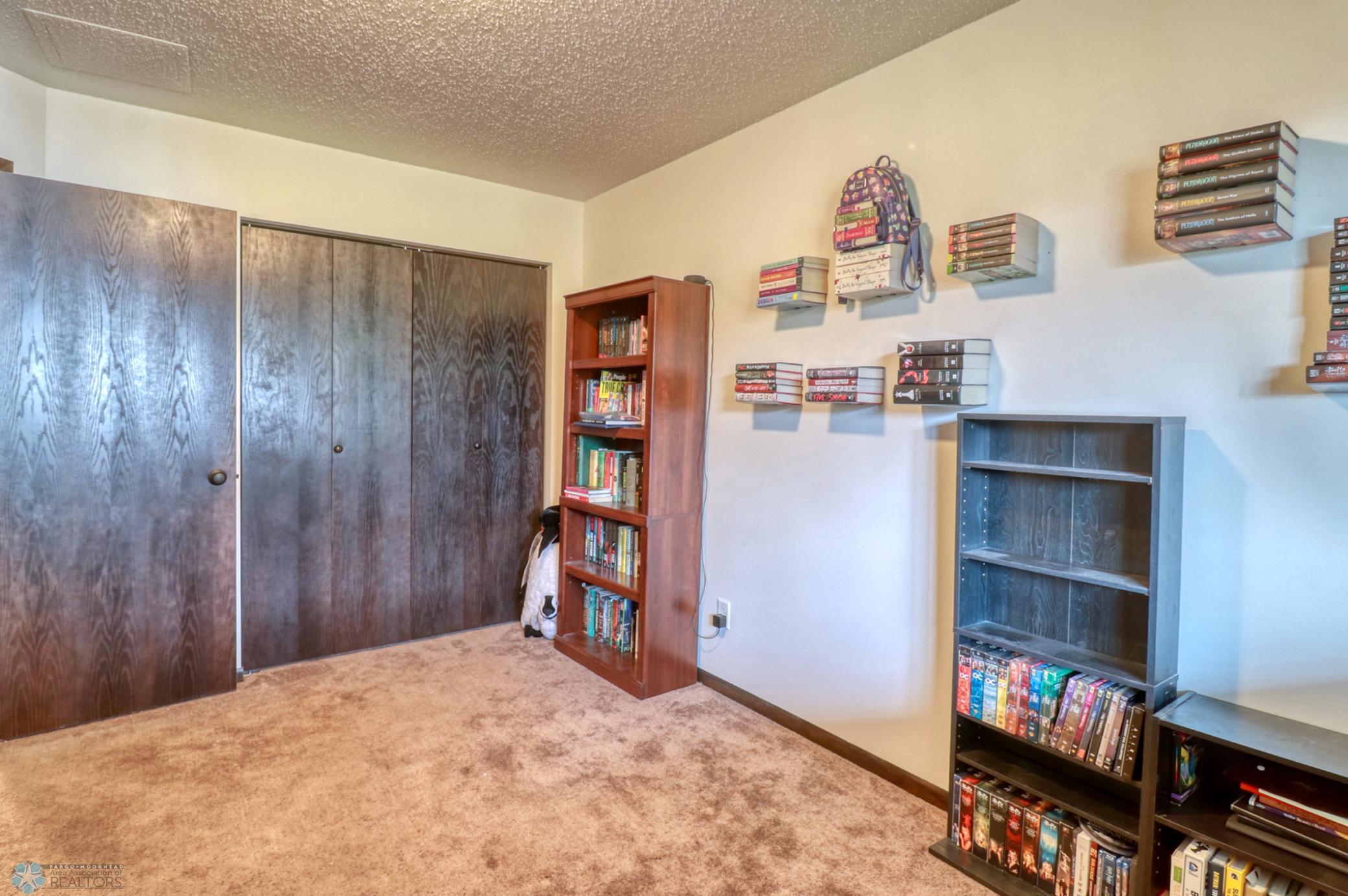 Basement Bedroom1_2.jpg