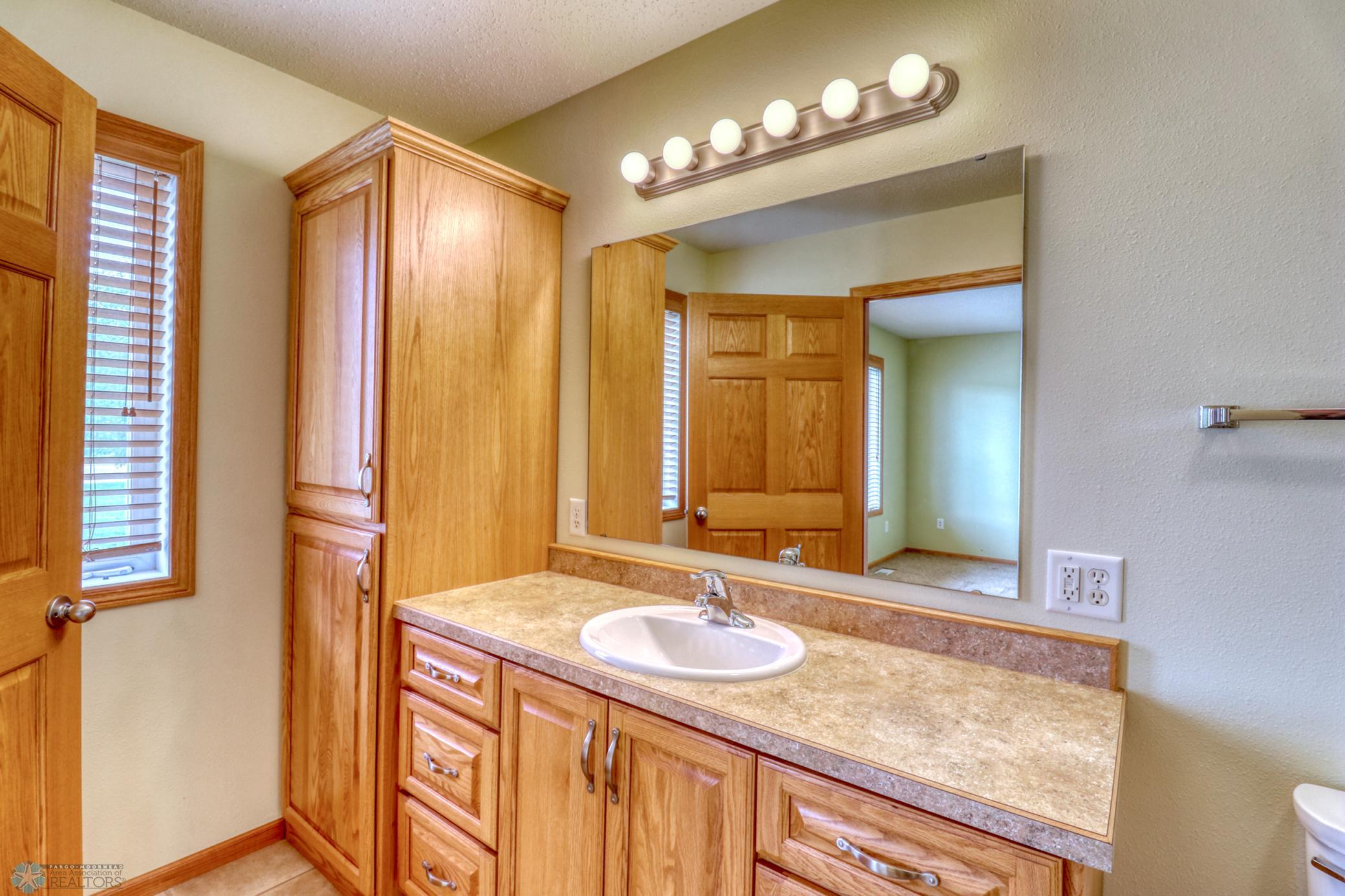 Primary Bathroom1_2.jpg